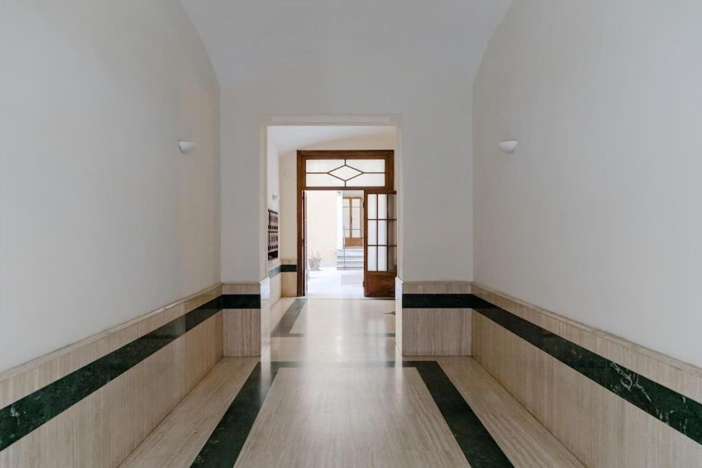 רומא Elegant Apartment Via Veneto By Varental מראה חיצוני תמונה