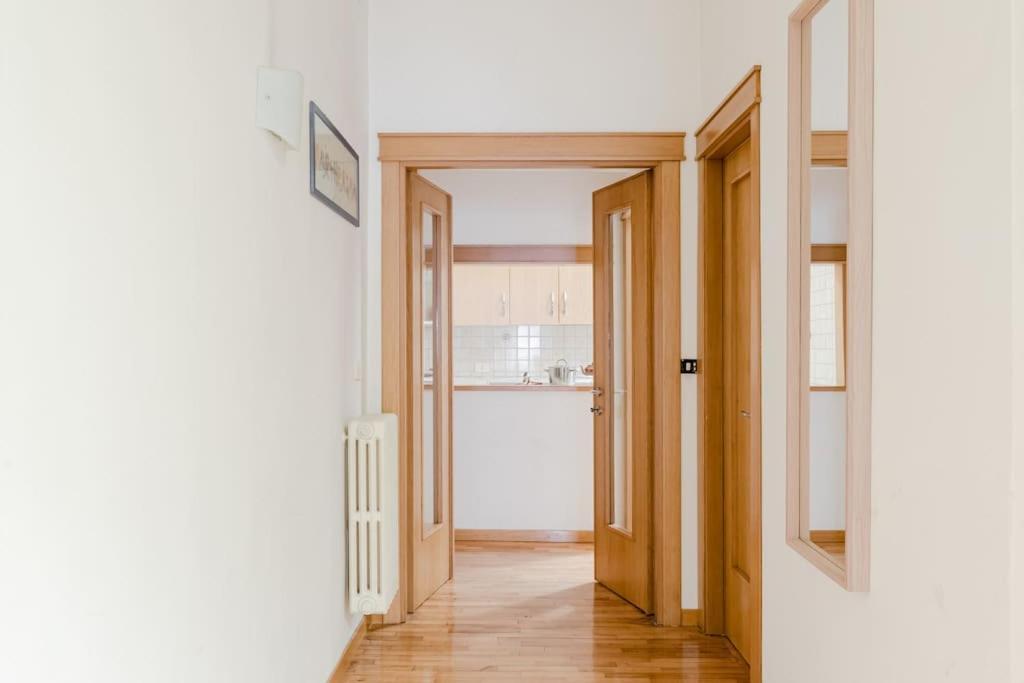 רומא Elegant Apartment Via Veneto By Varental מראה חיצוני תמונה