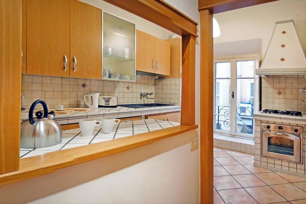 רומא Elegant Apartment Via Veneto By Varental מראה חיצוני תמונה